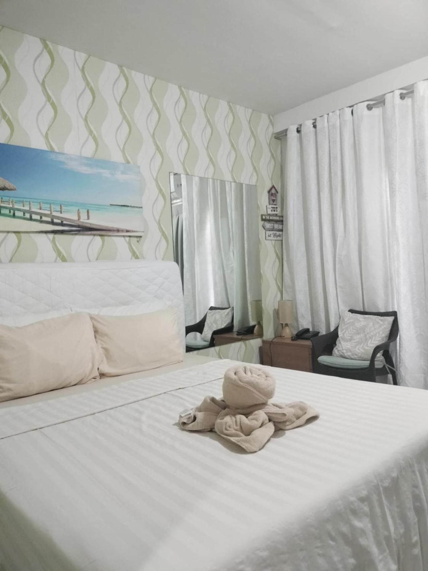 Stay And Fly At Amani Grand Resort Residences Мактан Экстерьер фото